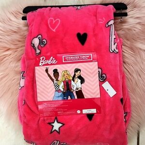 Brand New MATTEL BARBIE OVERSIZED THROW BLANKET